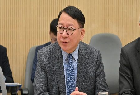 Chief Secretary Commends Opening of Patriotic Education Facility