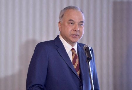 Sultan Nazrin Urges AI Adoption To Modernise Malaysian Education