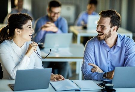 Dubai Billionaire Calls For Experience-Driven Student Learning