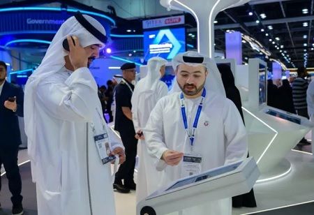 UAE Launches Horizons Program to Train Teachers in AI